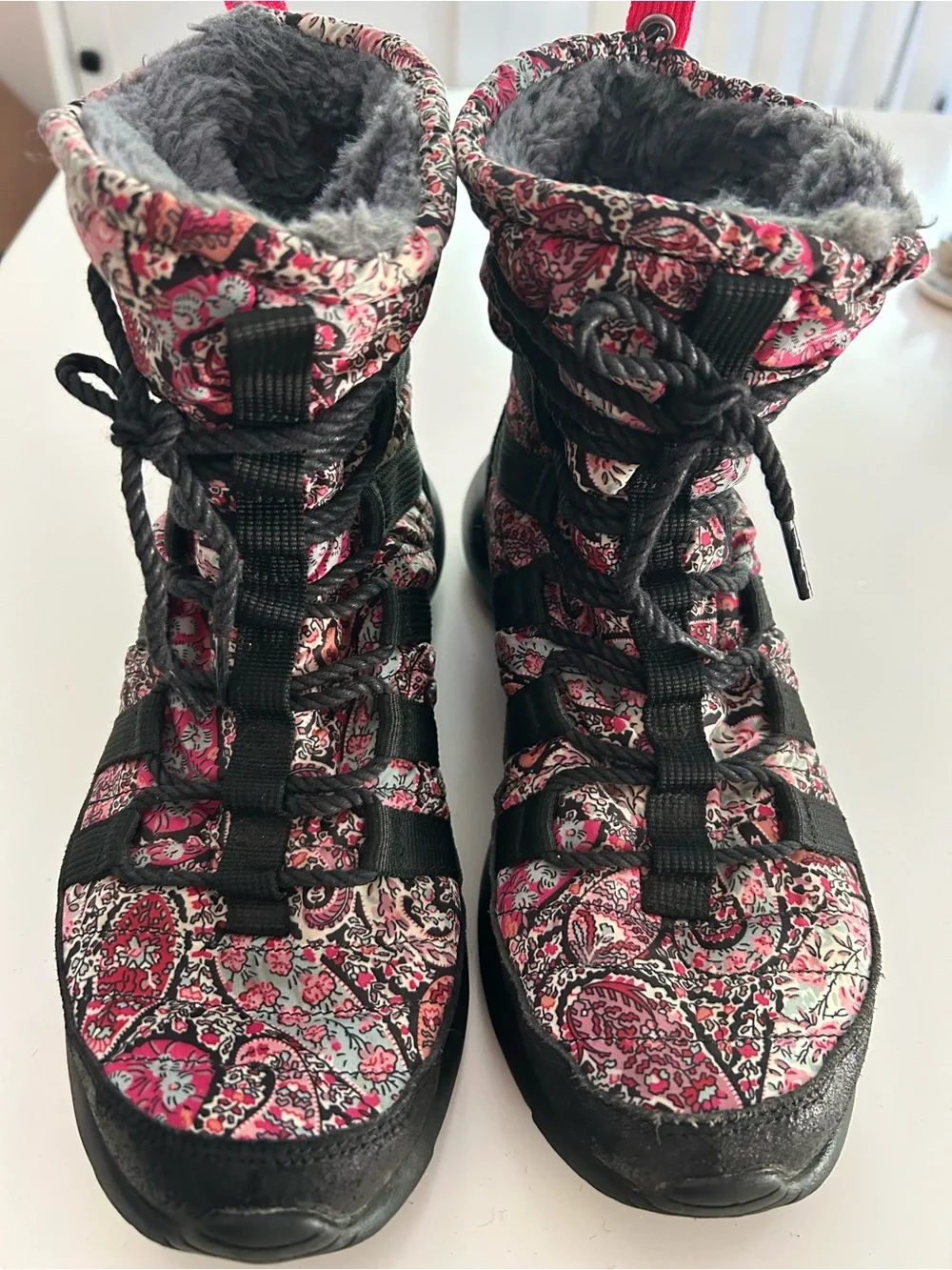 Nike Women's Roshe Run Hi Sneakerboot QS Liberty of London